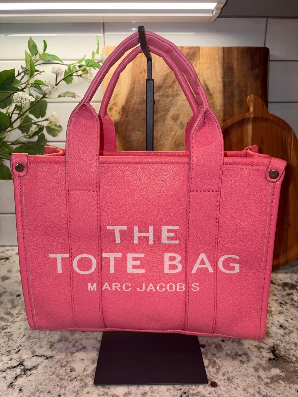 Marc Jacobs The Tote Bag Small Hot Pink Leather Preowned Good Cond